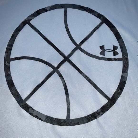 🆕 Under Armour Breathable t-shirt - Picture 2 of 2